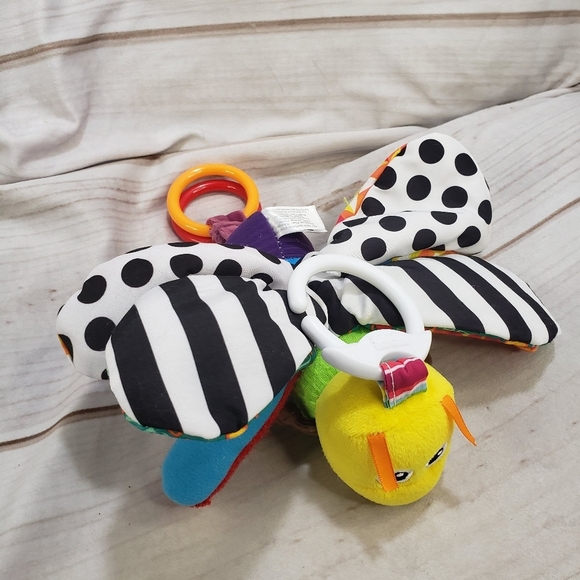 Lamaze Fifi Firefly Sensory Developmental Clip On Toy Rainbow 7 Inch - Picture 3 of 12